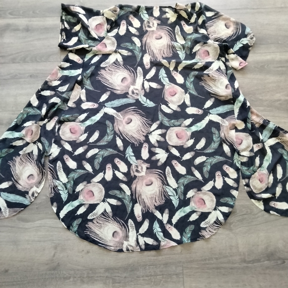 Feather Print Navy Open Front Kimono Cover Up Short Sleeve Size S/M - Picture 3 of 10